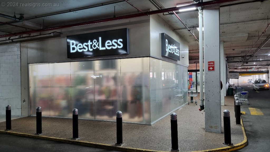 Illuminated Lightbox Fabricated Letters Pylons
